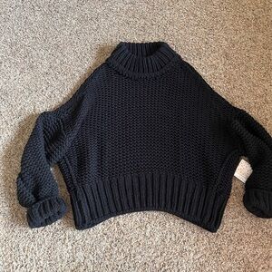 Free people sweater BNWT size Large black